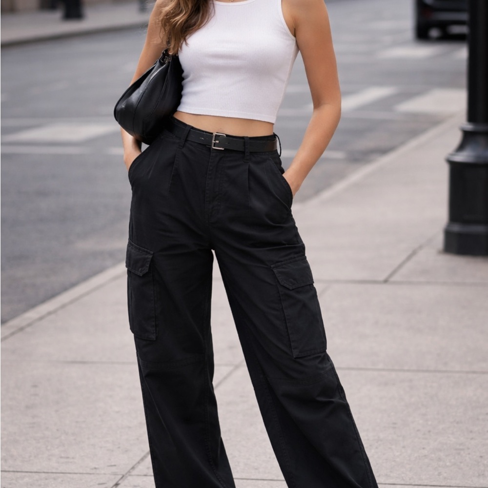 Hollister Black Wide-Leg Cargo Pants